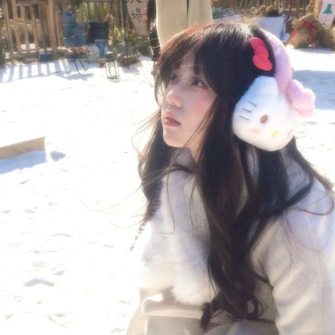 与变成了异世界美少女的大姬友一起冒险